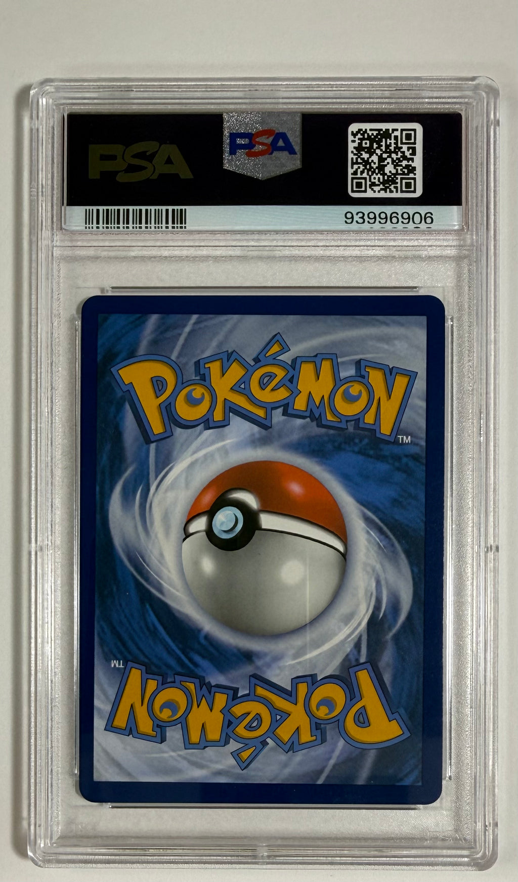 Pokémon Giratina v Alt Art 186/196 Lost Origin PSA 8