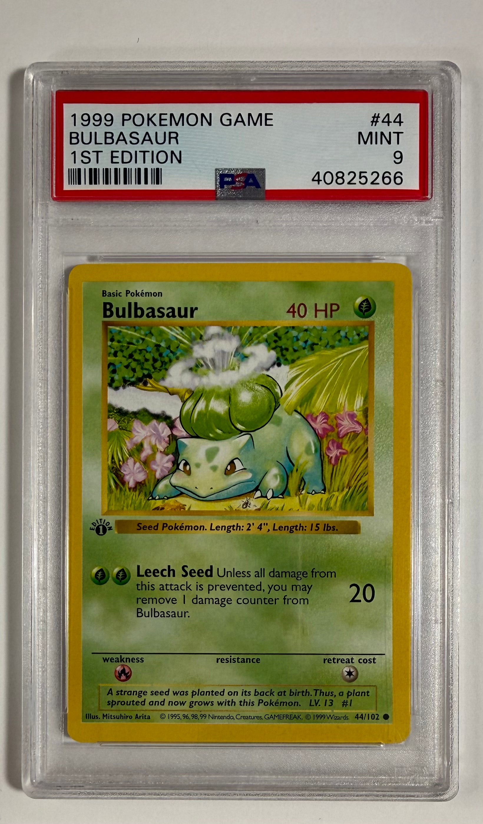 1999 Pokémon 1st Edition Shadowless Bulbasaur 44/102 Base Set PSA 9 Mint