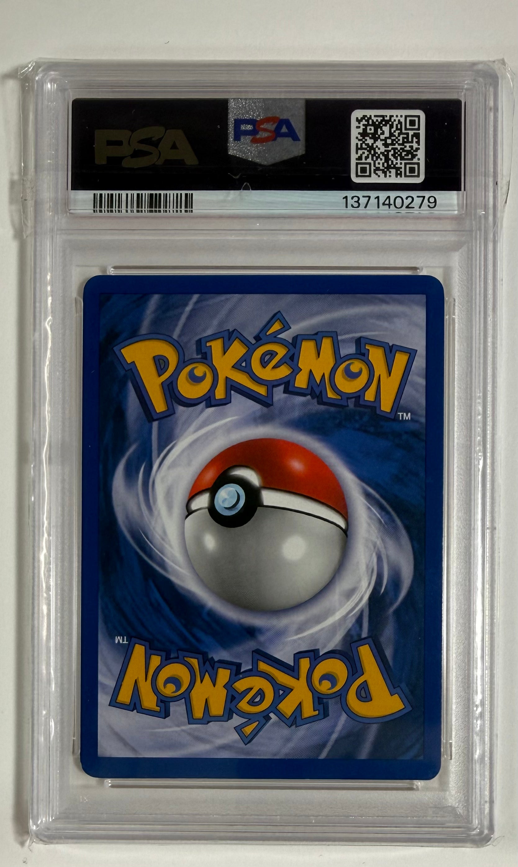 Pokemon Azumarill Neo Genesis 1st Edition Holo Rare #2 PSA 8